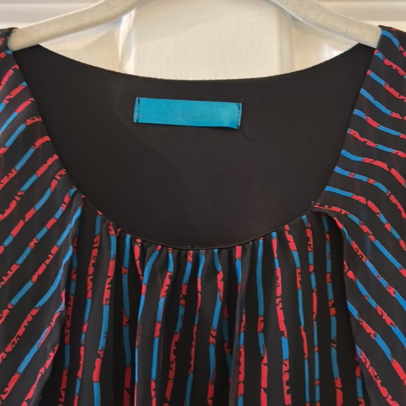 buttons Brand Dress - Picture 2 of 11